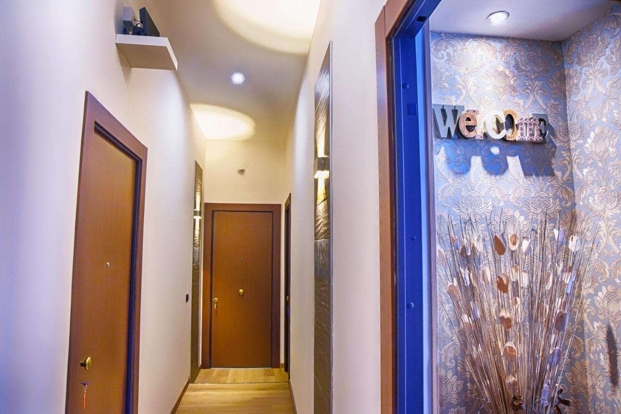 Bed and Breakfast La Dimora Luca Giordano Neapel Exterior foto